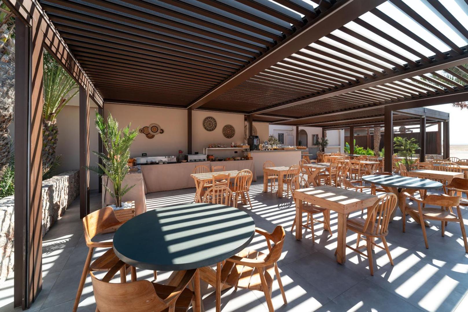 Oasis Hotel Prasonisi Exterior photo
